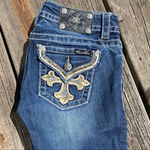 Miss Me Skinny Jeans - Picture 1 of 3